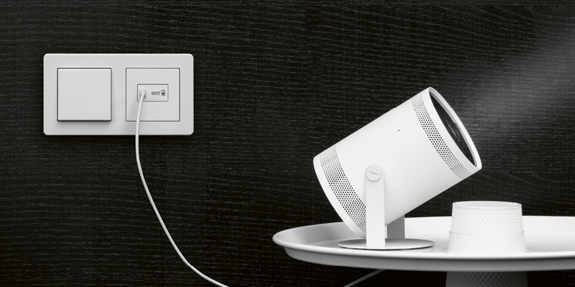 Ladegerät USB PD 60 bei Thomas Miksch ETM Elektrotechnik in Frauenprießnitz